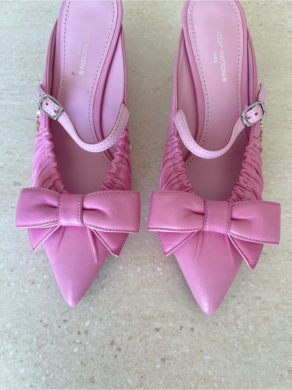 Louis Vuitton Pink Bow Pointed-Toe Slingback Mules - Picture 4 of 11